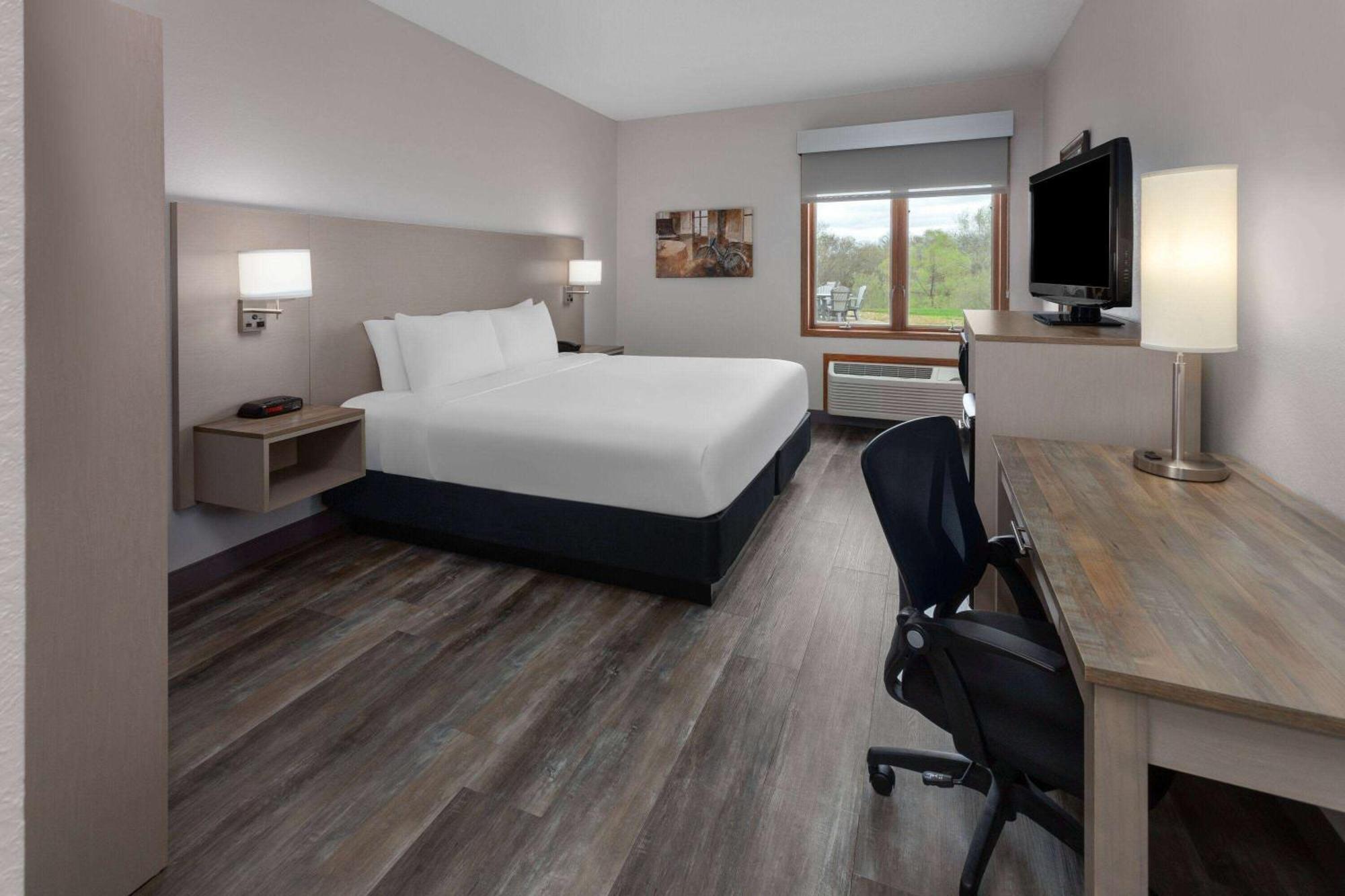 Links Bos Landen Hotel & Spa Of Pella, Trademark By Wyndham Exterior foto