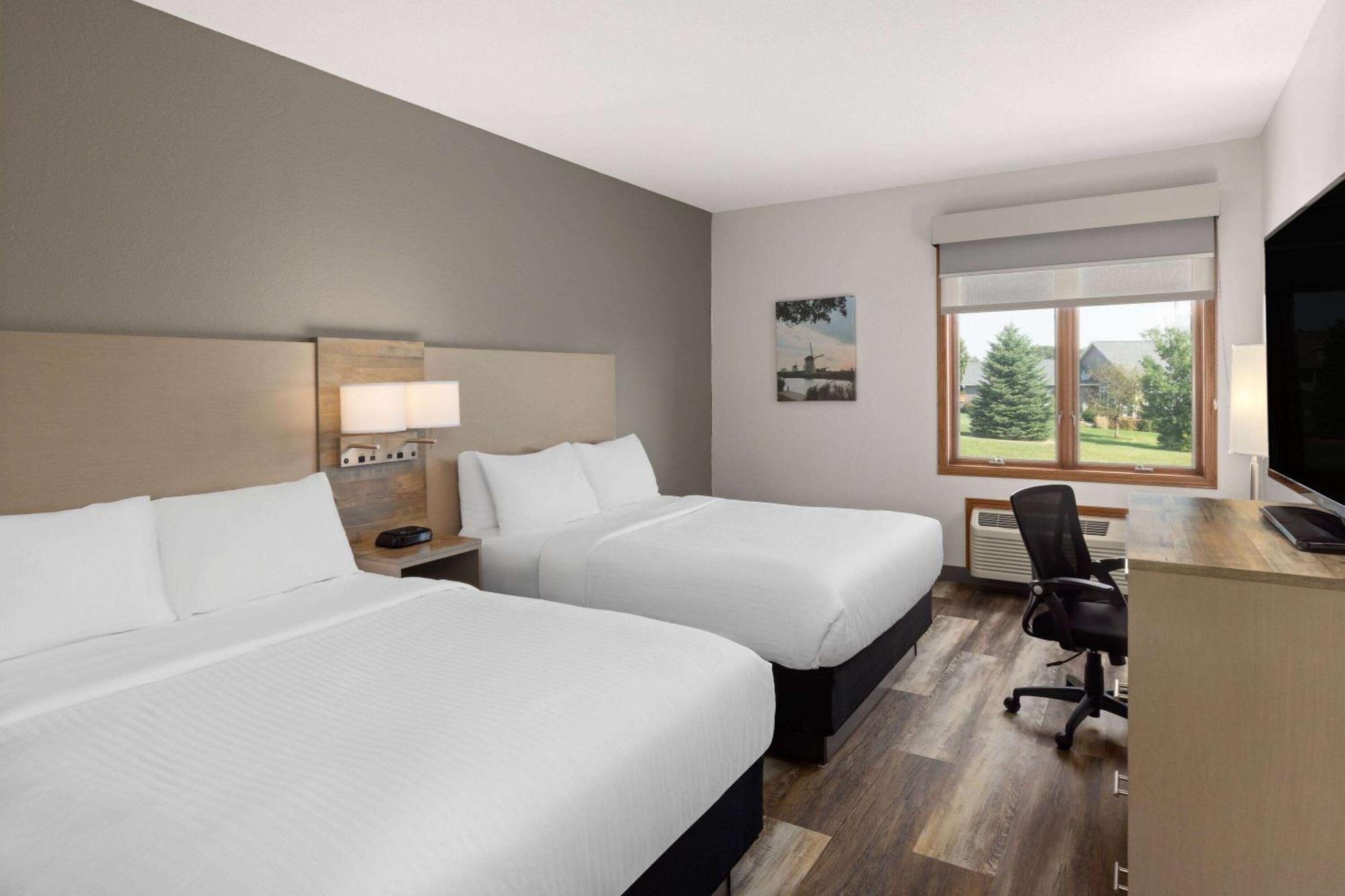 Links Bos Landen Hotel & Spa Of Pella, Trademark By Wyndham Exterior foto